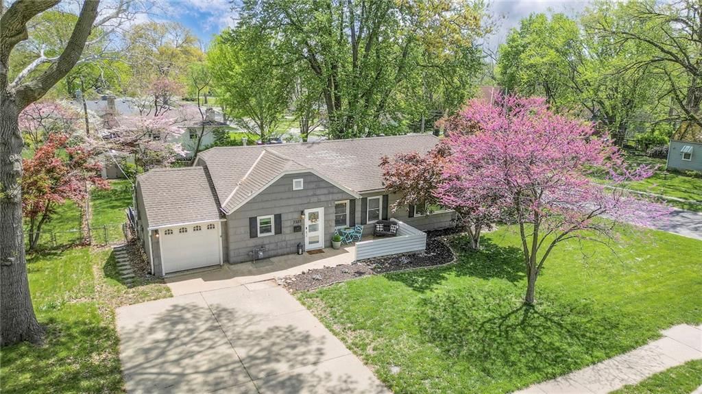 7337 WALMER Street — photo 41