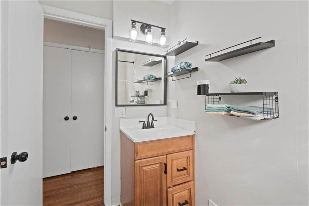 9715 Grandview Street — photo 23