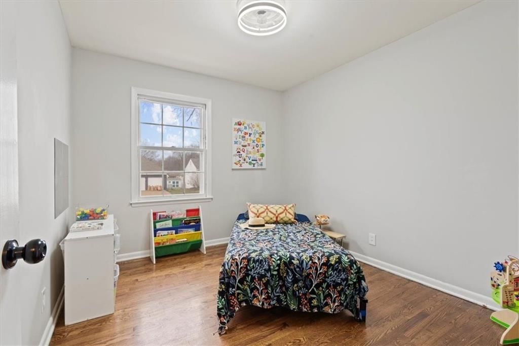 9715 Grandview Street — photo 24
