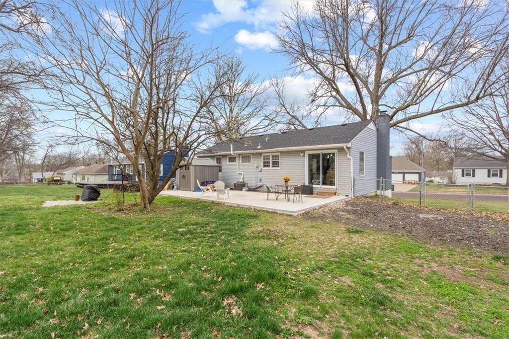 9715 Grandview Street — photo 26