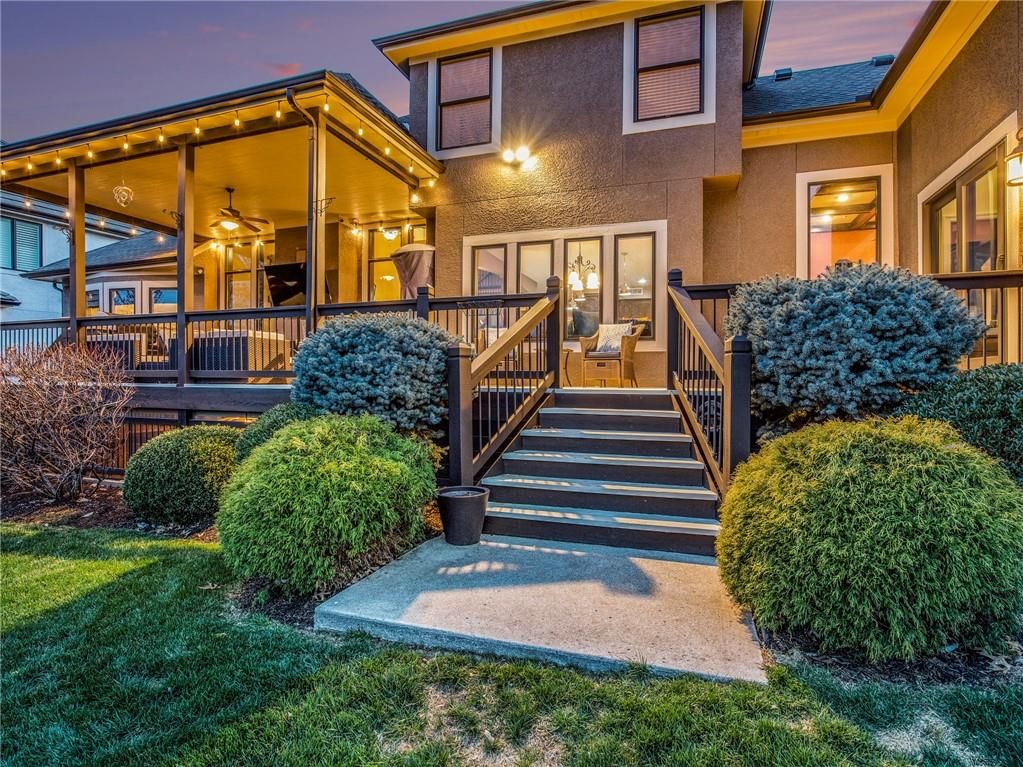 8541 N Donnelly Avenue — photo 44