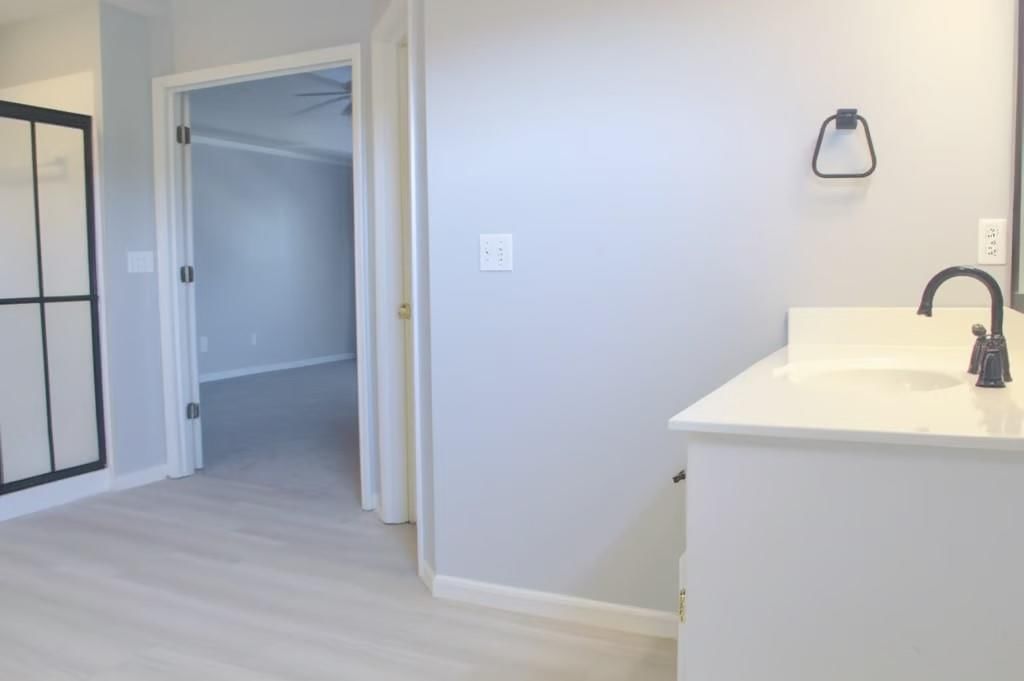 5803 W 154 Street — photo 15