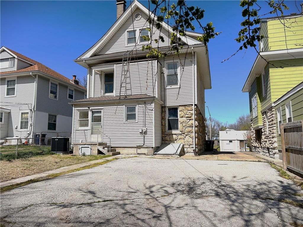4121 Saint John Avenue — photo 33