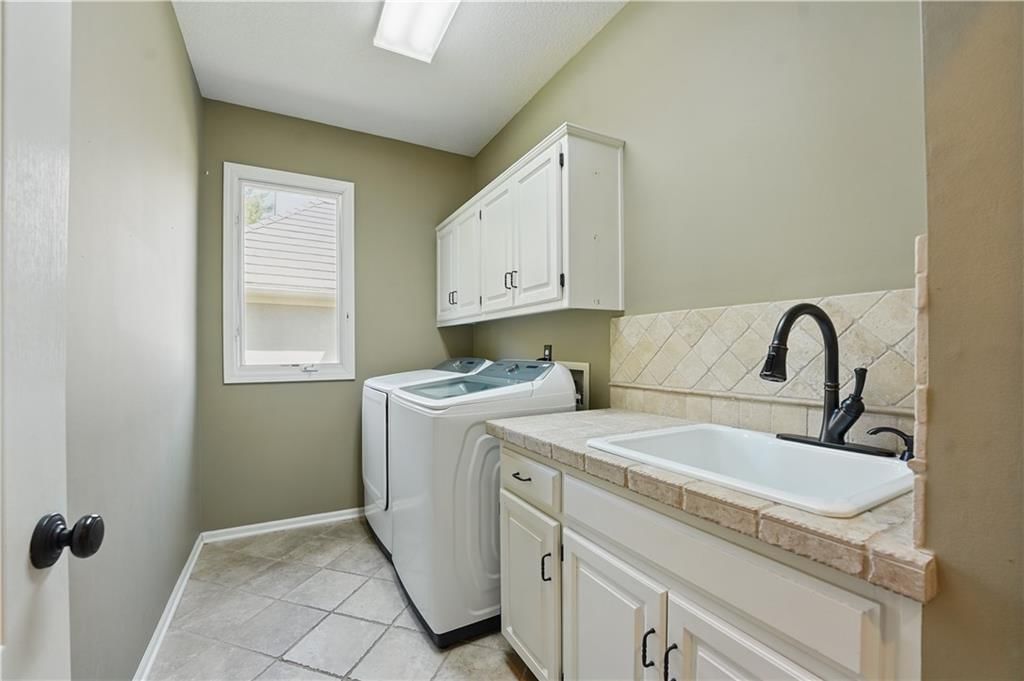 4602 N Holly Court — photo 21