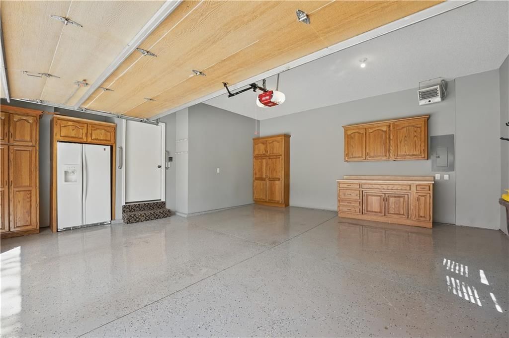 4602 N Holly Court — photo 22