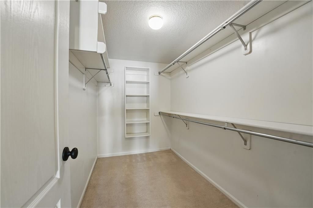 4602 N Holly Court — photo 35