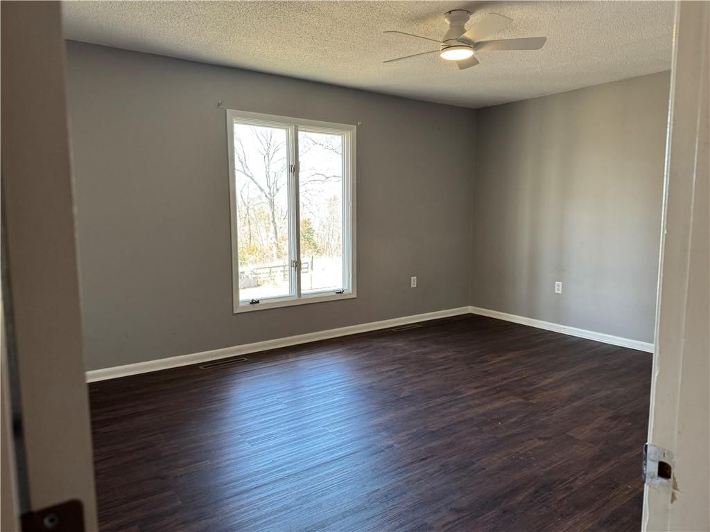 3998 S Highway 32 Highway S — photo 20