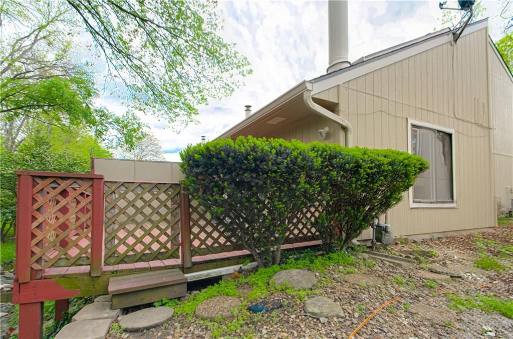 12343 Charlotte Street — photo 26