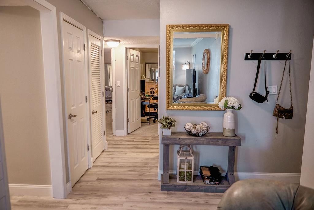 4727 Jarboe Street — photo 11
