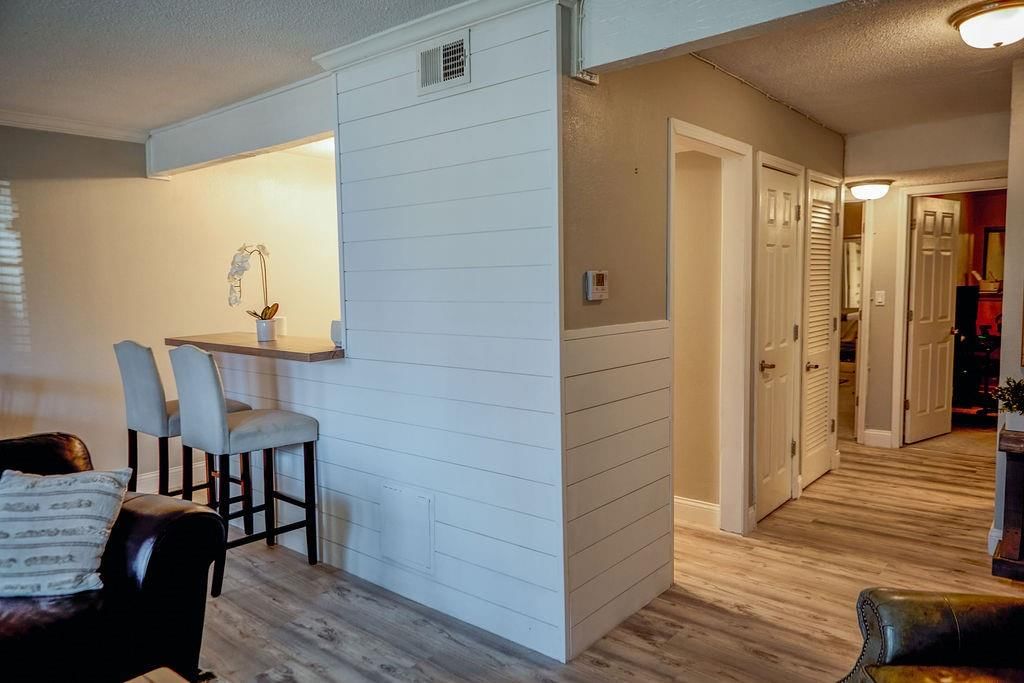 4727 Jarboe Street — photo 12