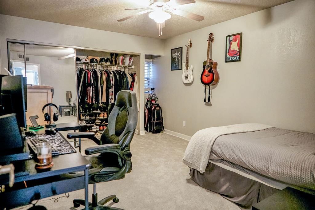 4727 Jarboe Street — photo 17