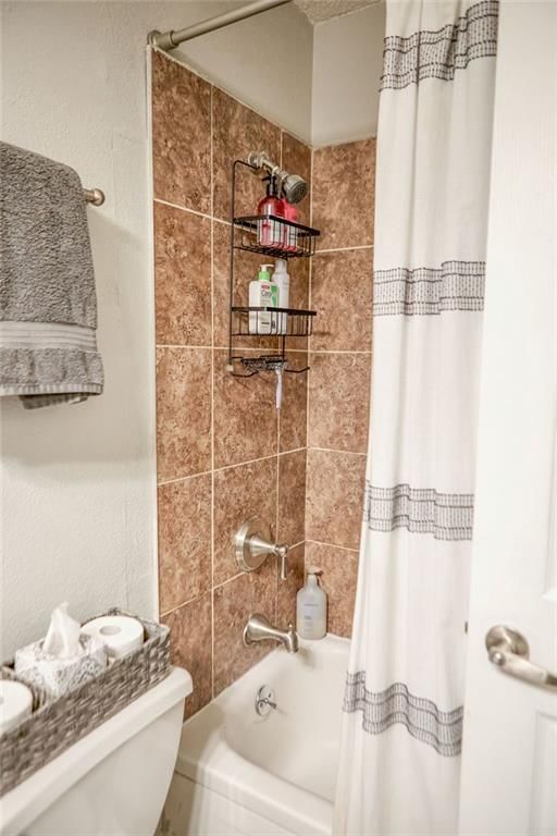 4727 Jarboe Street — photo 29