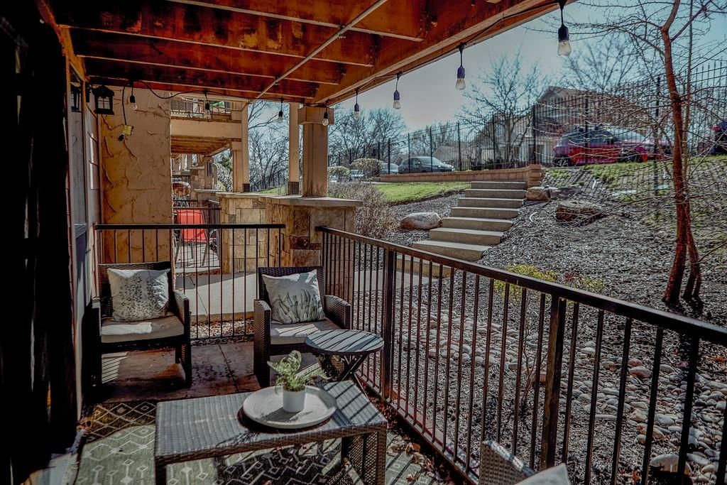 4727 Jarboe Street — photo 34