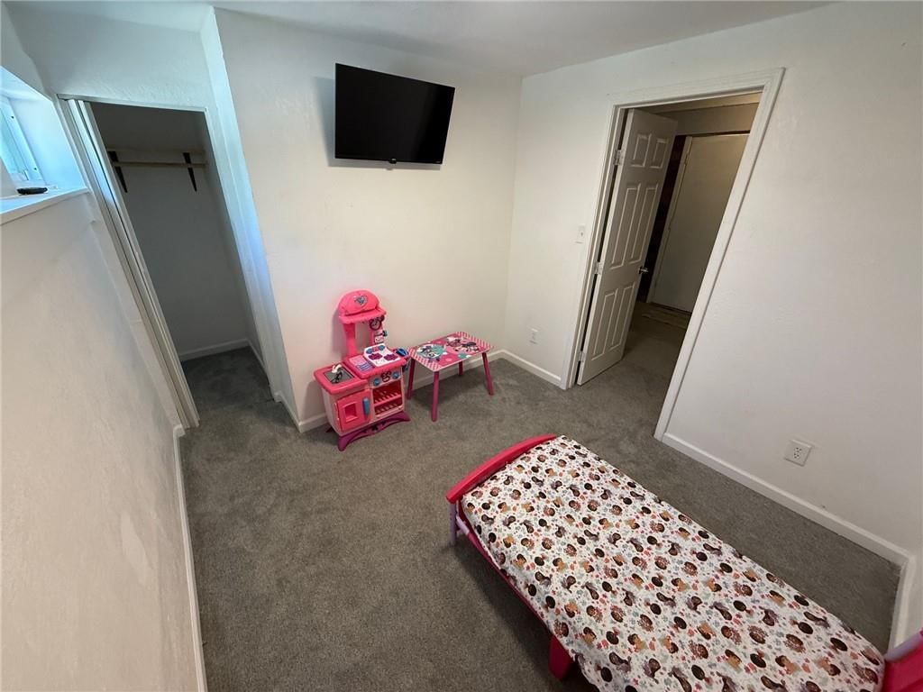 4301 Norton Avenue — photo 13