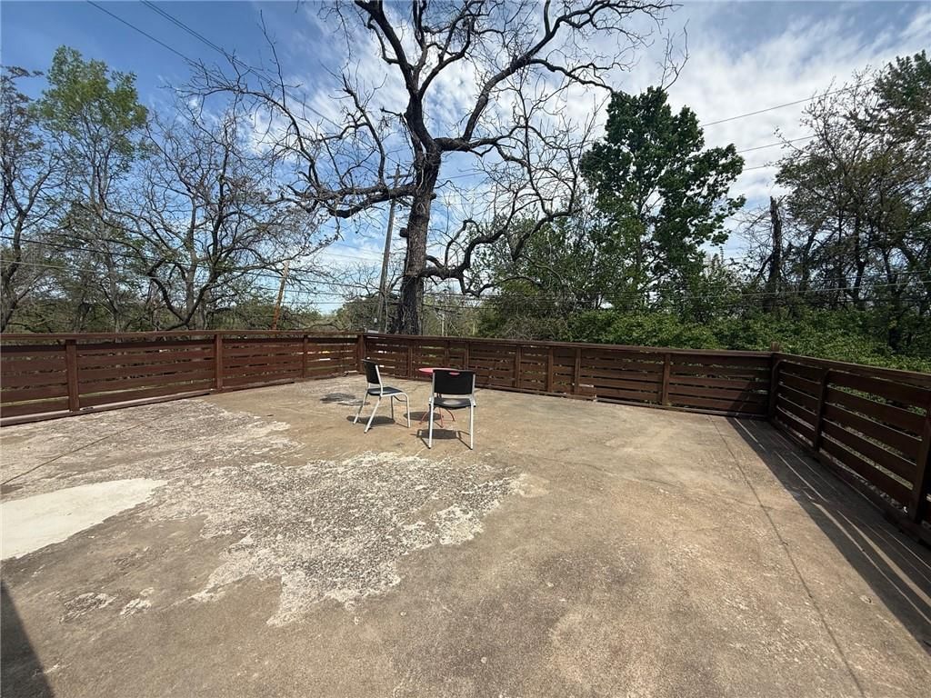 4301 Norton Avenue — photo 14