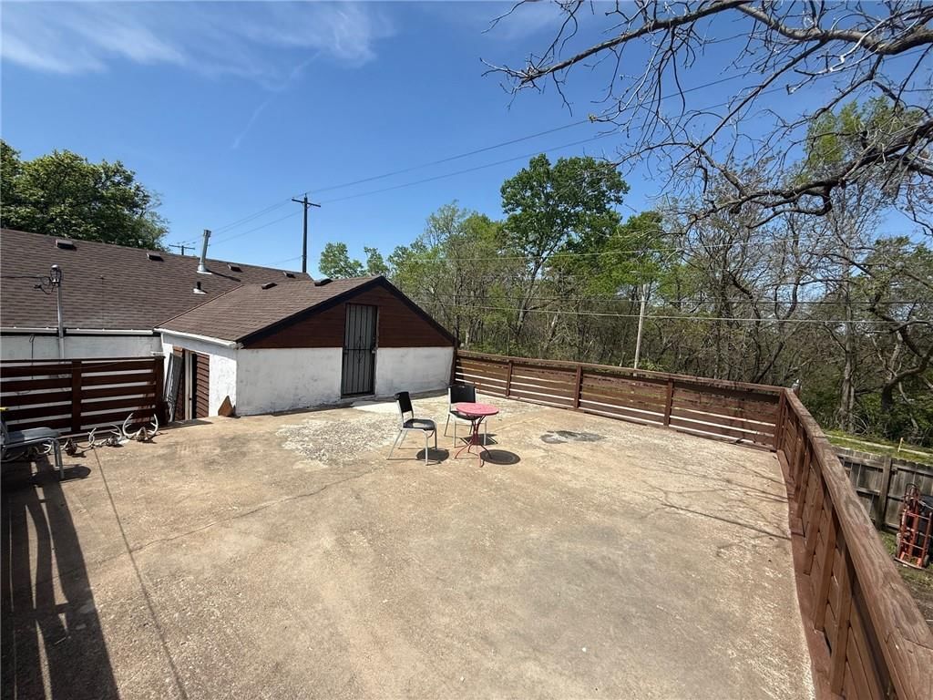 4301 Norton Avenue — photo 15