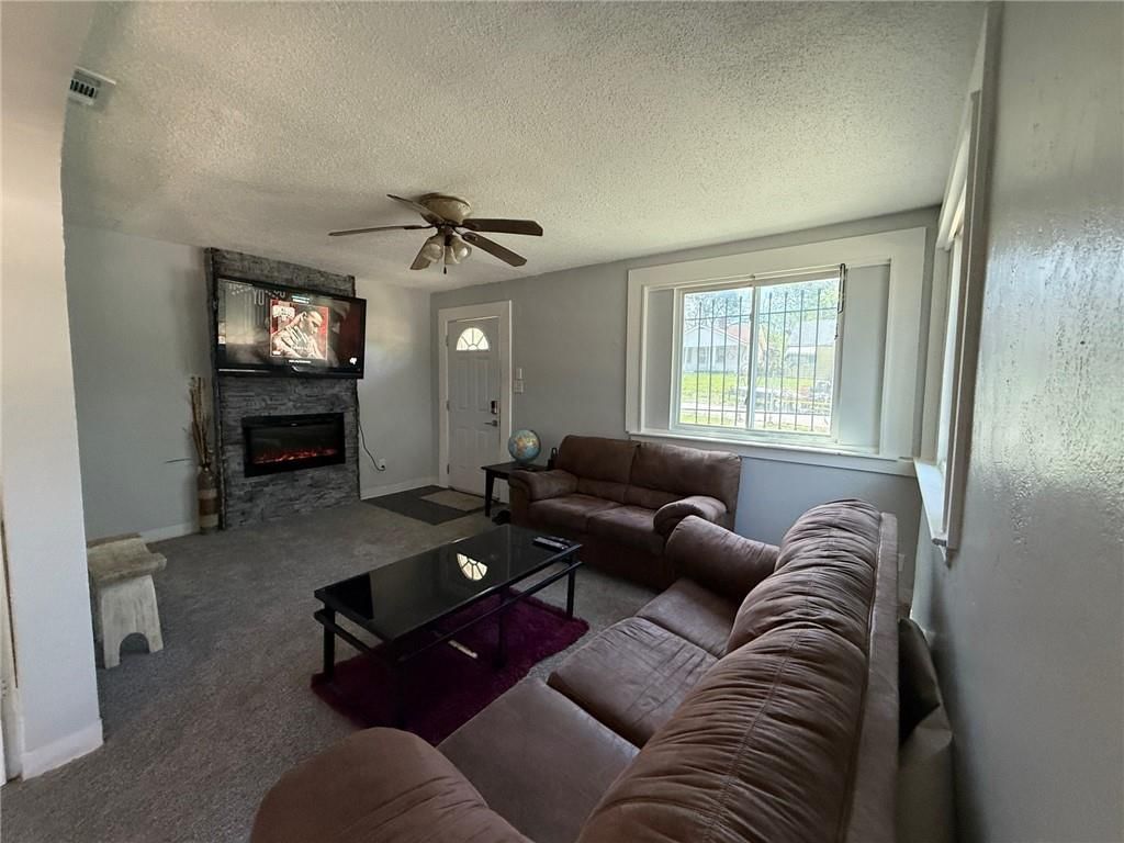 4301 Norton Avenue — photo 19