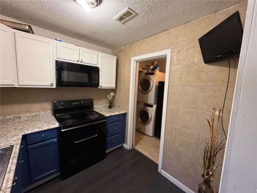 4301 Norton Avenue — photo 21