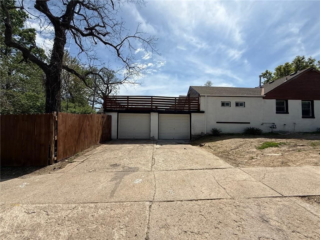 4301 Norton Avenue — photo 36