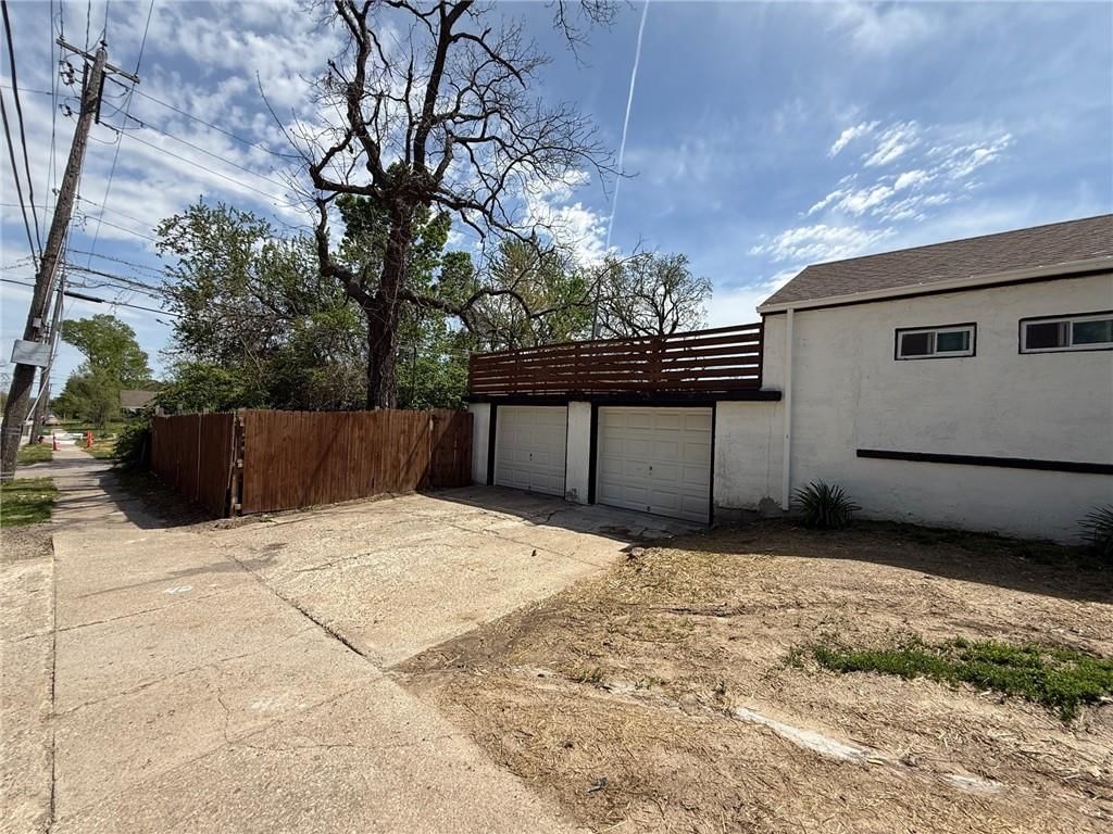 4301 Norton Avenue — photo 37