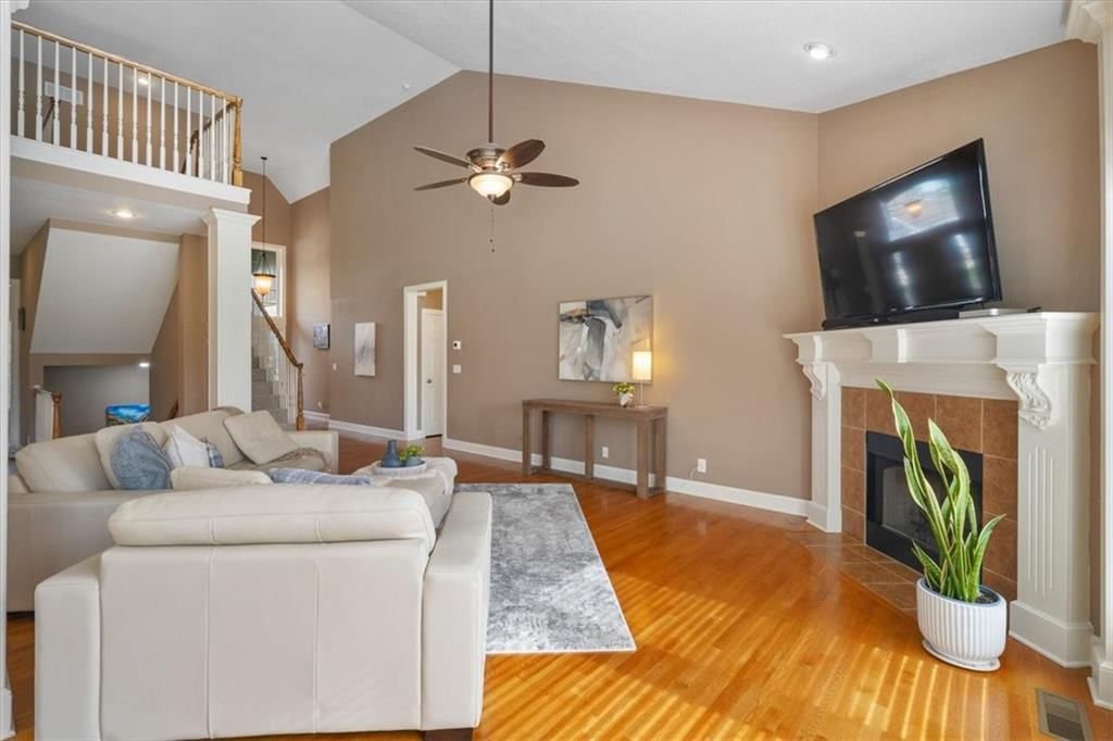 15505 Pawnee Street — photo 6