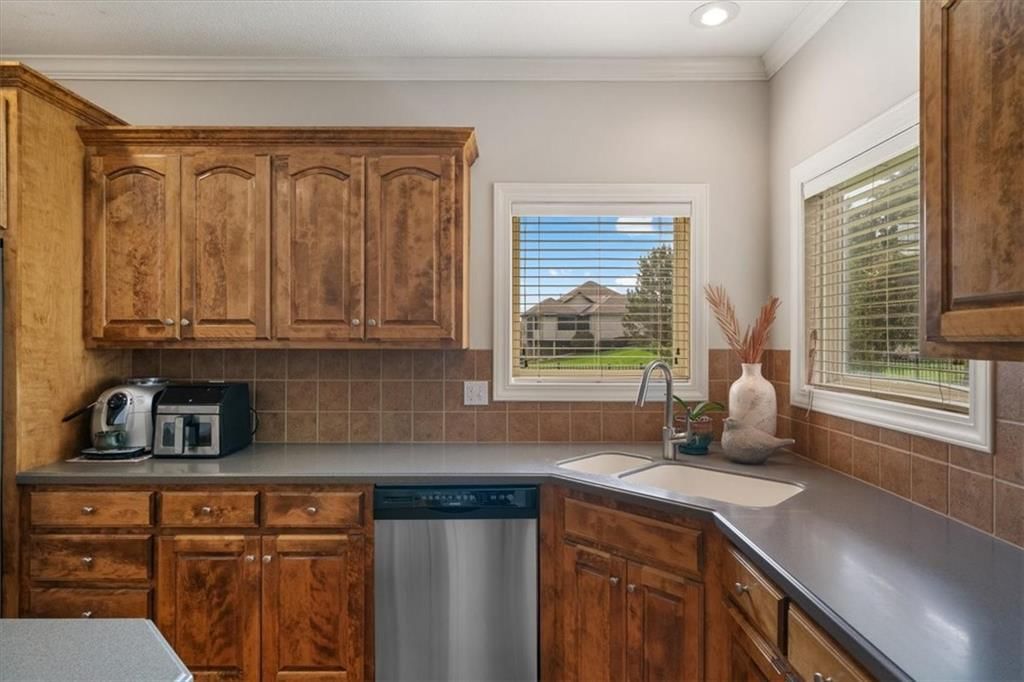 15505 Pawnee Street — photo 12
