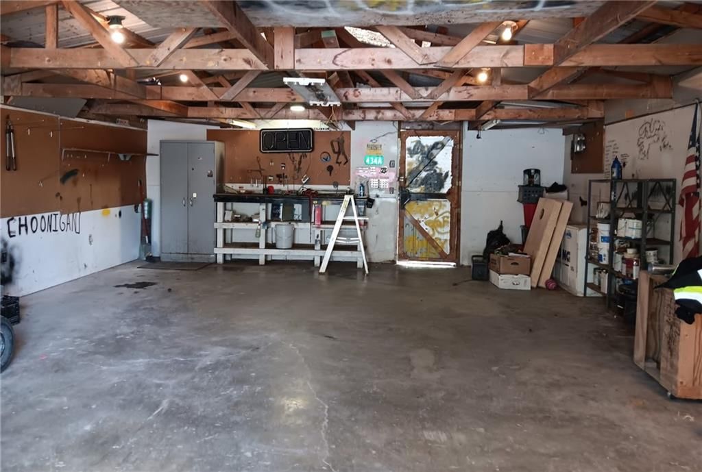 Photo 11 of 25 - 3672 Haynes Hill Road