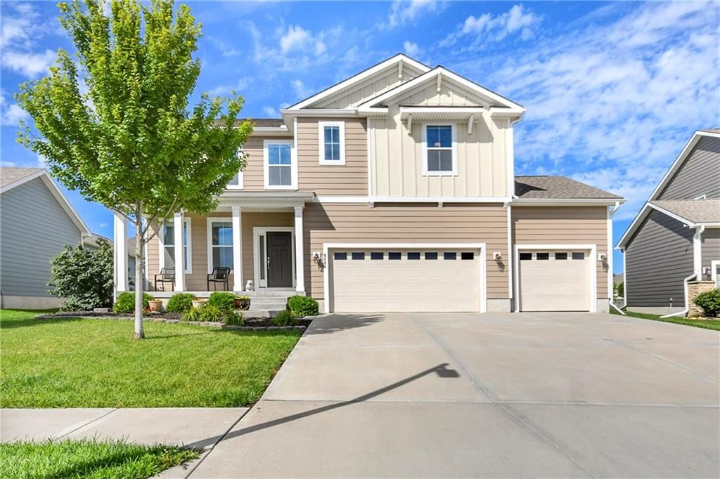 9200 Sunray Drive — photo 1