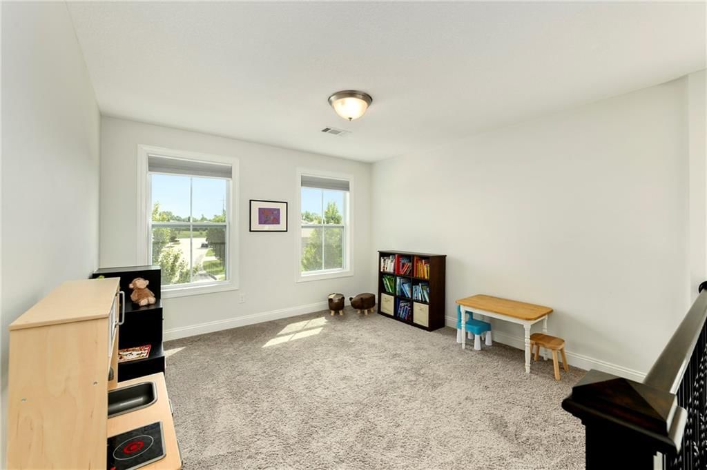 9200 Sunray Drive — photo 25