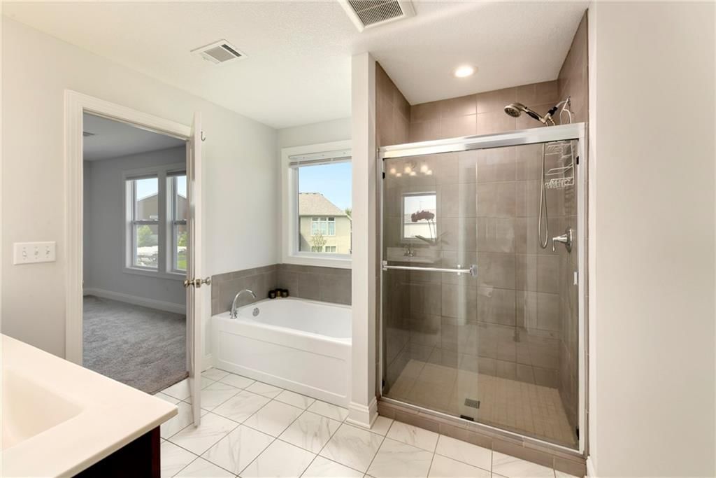 9200 Sunray Drive — photo 30
