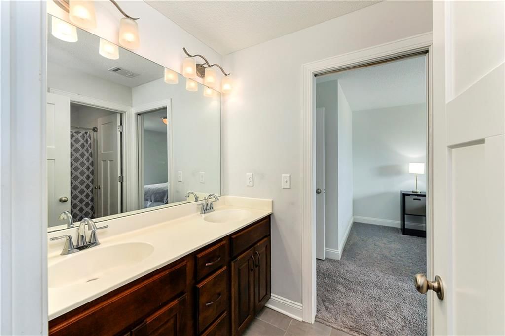 9200 Sunray Drive — photo 36