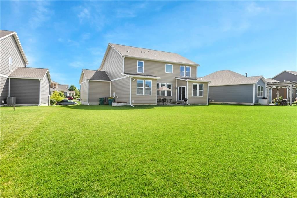 9200 Sunray Drive — photo 46