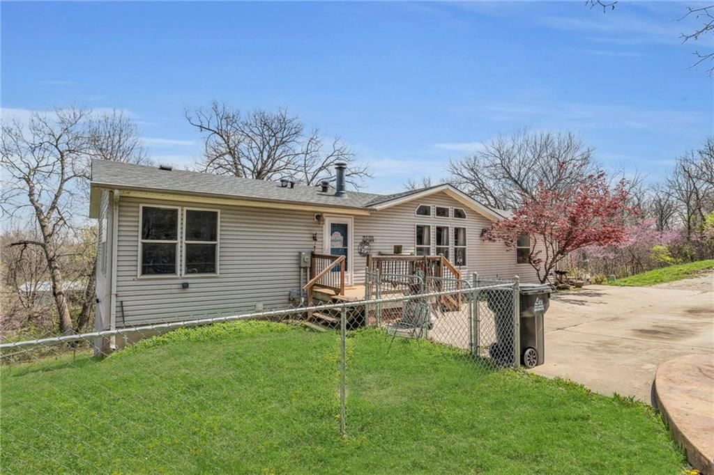 32000 E Major Road — photo 35