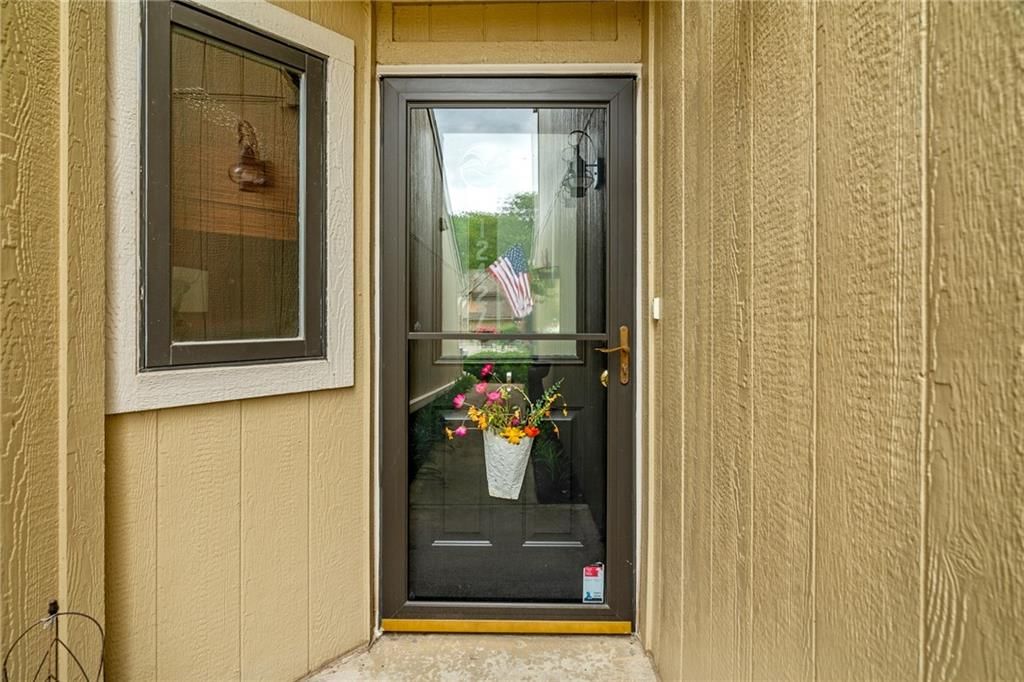 12427 Charlotte Street — photo 2