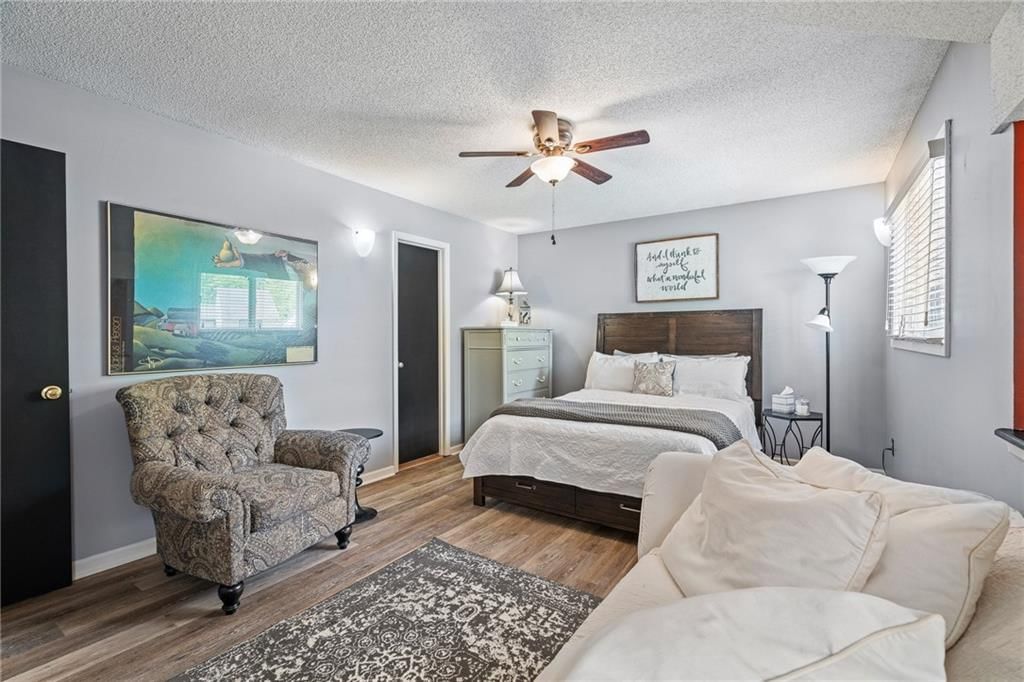 12427 Charlotte Street — photo 38