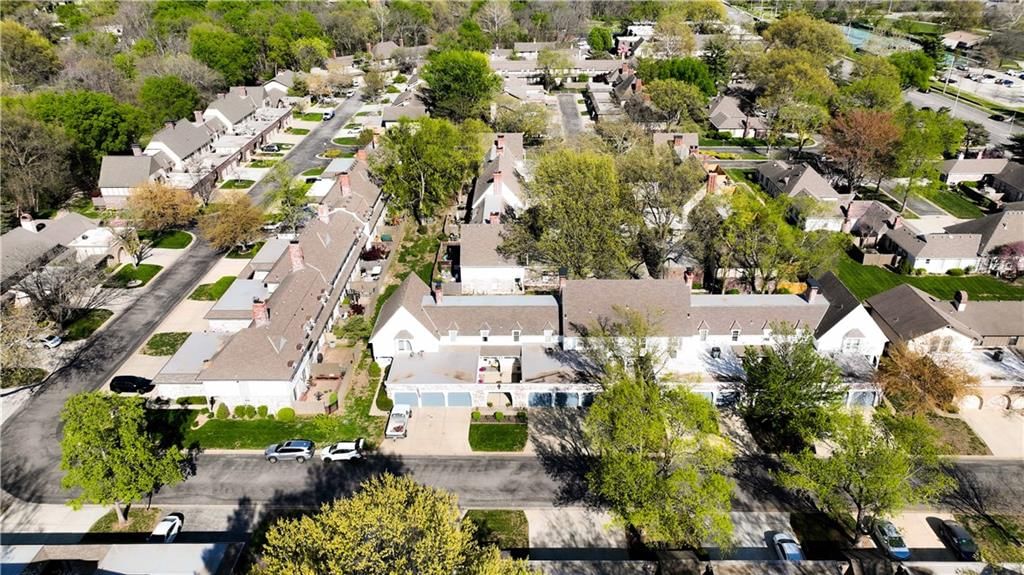 10211 Robinson Street — photo 27