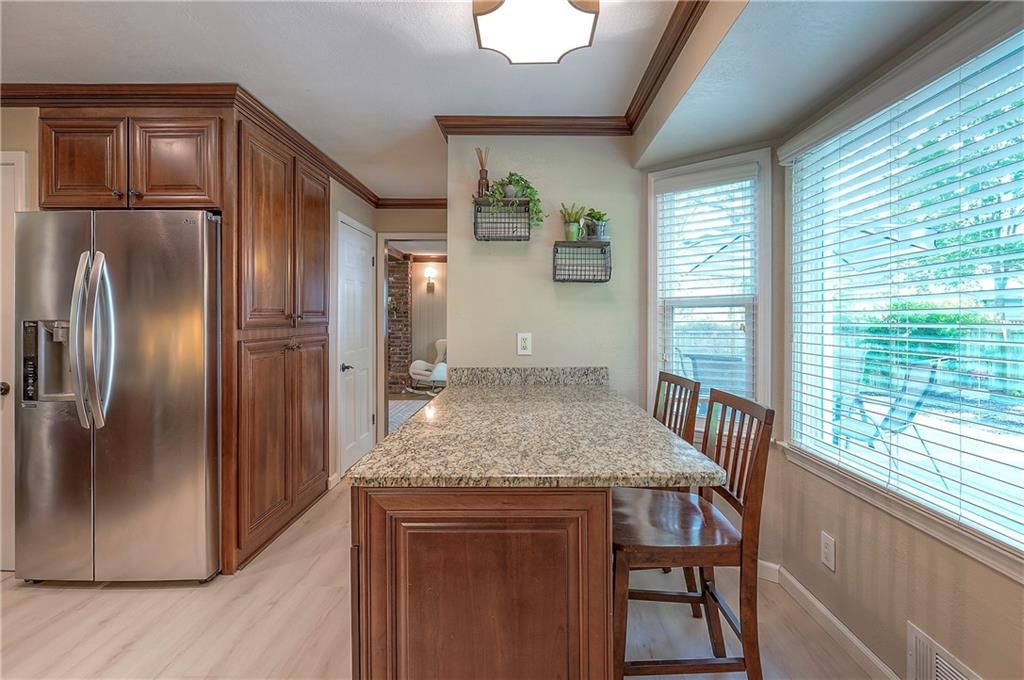 10312 Lamar Avenue — photo 23