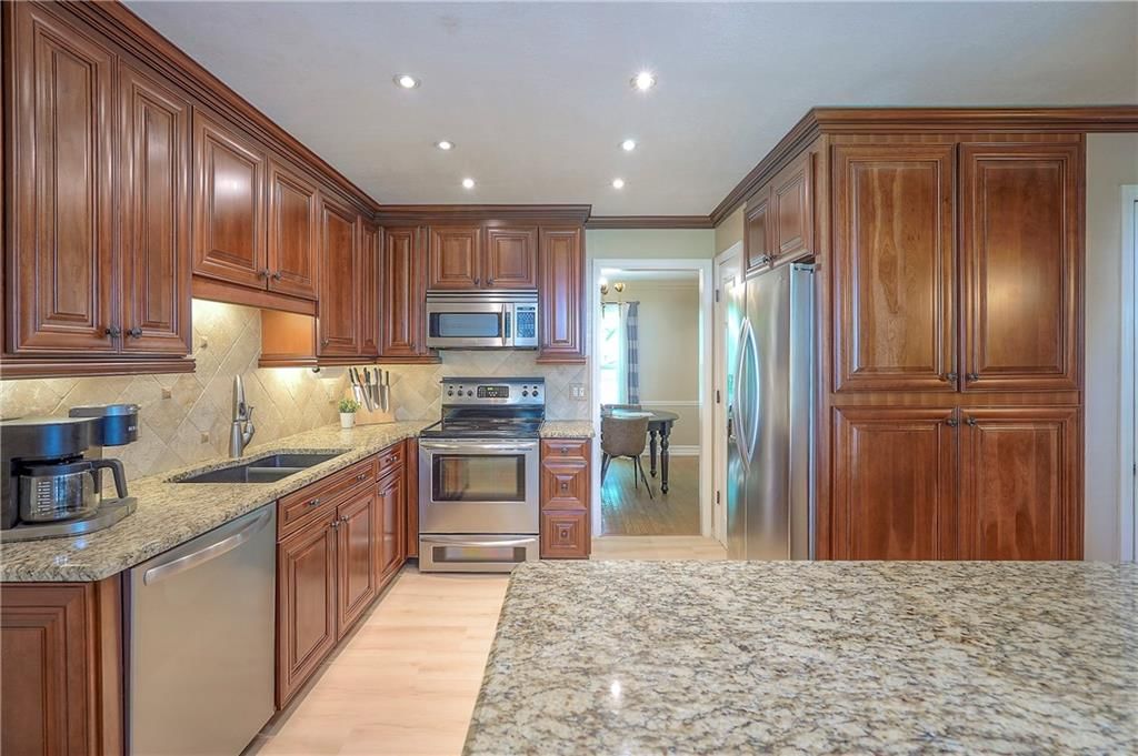 10312 Lamar Avenue — photo 24