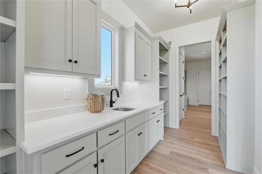 9950 Brockway Street — photo 17