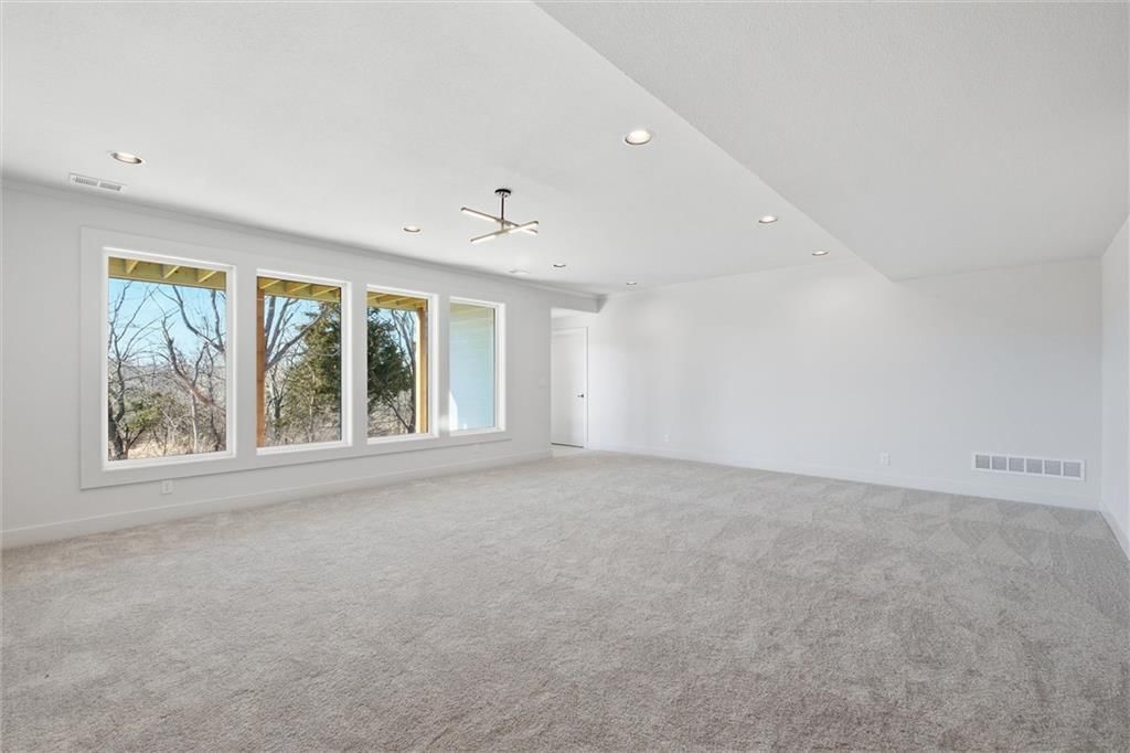 9950 Brockway Street — photo 38