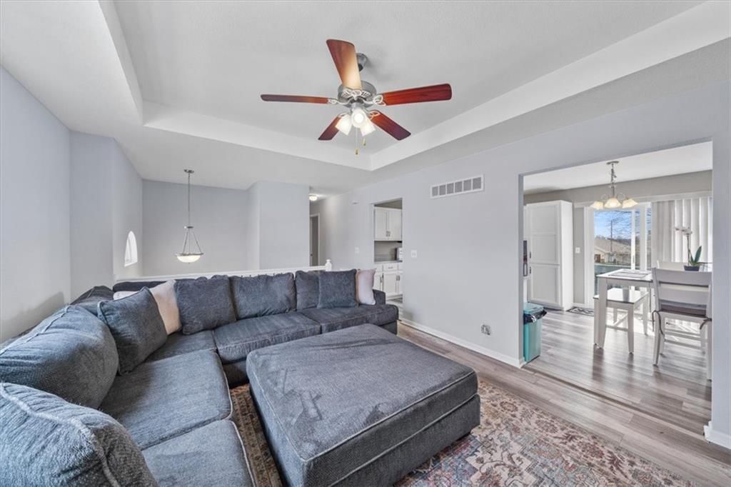 1603 High View Drive — photo 8