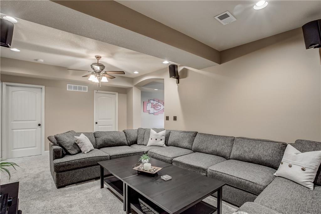 9105 W 158th Street — photo 38