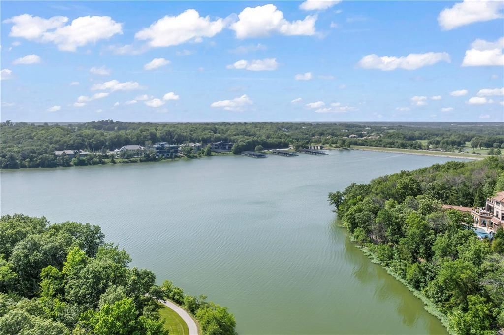 16401 W Loch Lloyd Parkway — photo 93