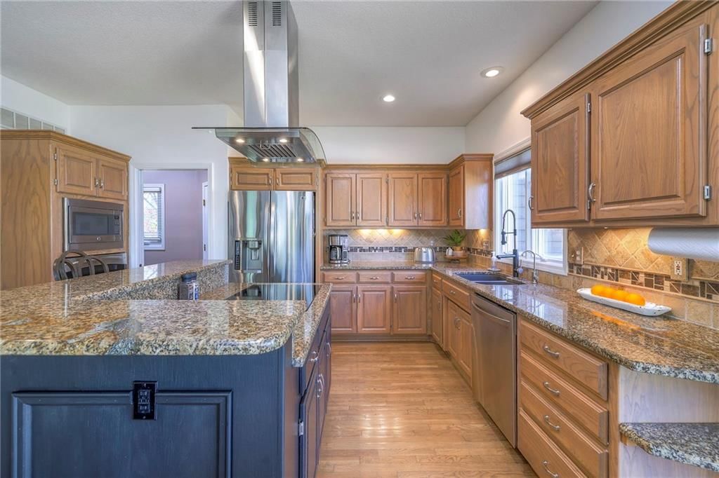 12403 Cambridge Circle — photo 43
