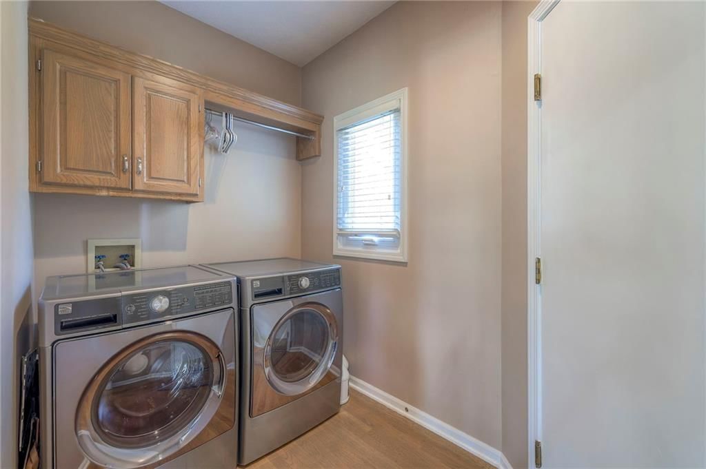 12403 Cambridge Circle — photo 48