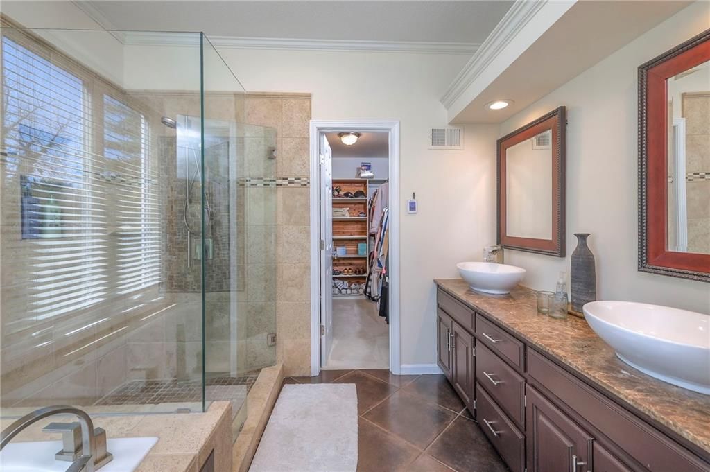 12403 Cambridge Circle — photo 58