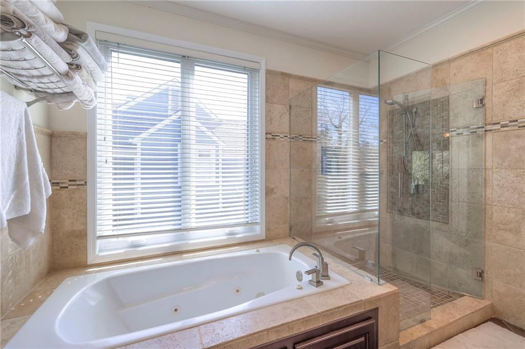12403 Cambridge Circle — photo 59