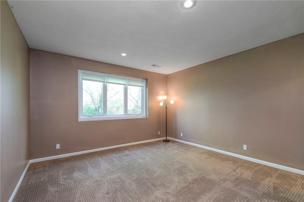 12403 Cambridge Circle — photo 65