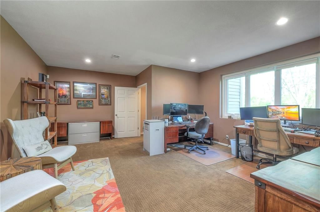 12403 Cambridge Circle — photo 69