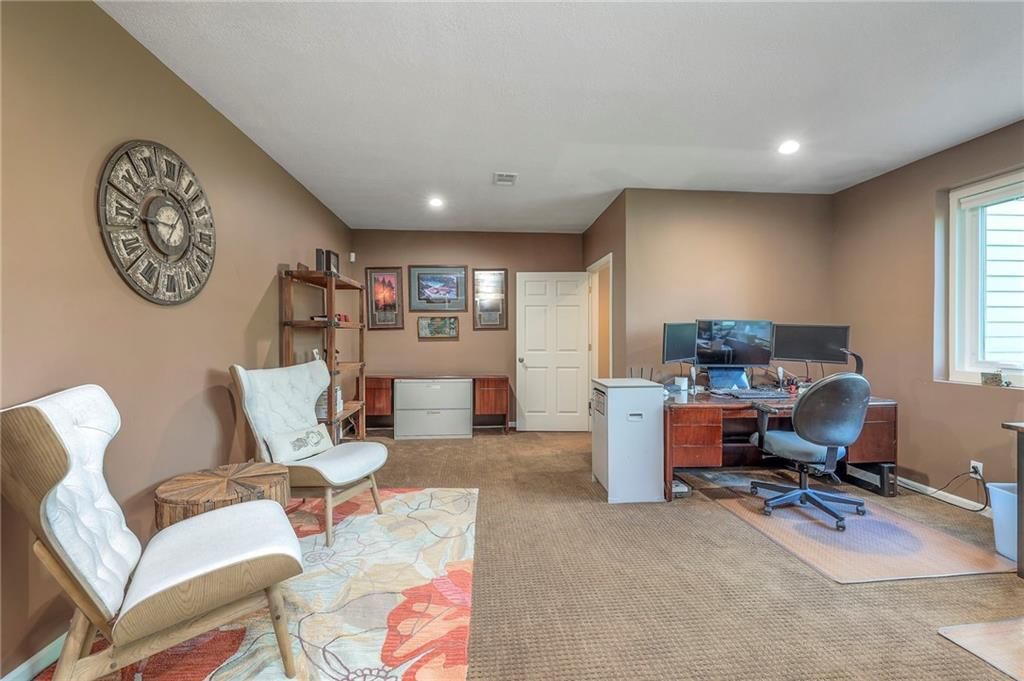 12403 Cambridge Circle — photo 70